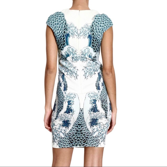 NEW JUST CAVALLI BLUE WAVE PRINT JERSEY DRESS - Picture 6 of 9